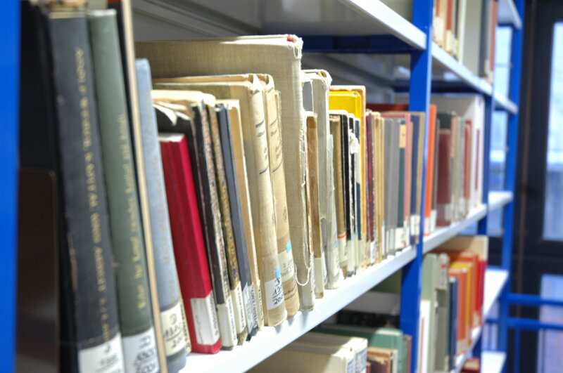 Bücherregal Detail